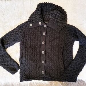 Moda International Black Wool Acrylic Button Sweater Size Small S Thick Knitted